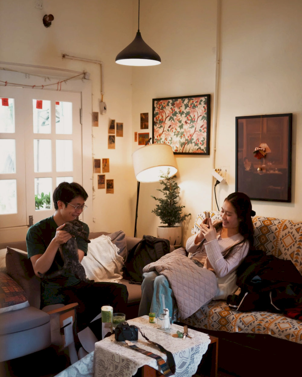 Không gian ấm cúng tại Aerie Coffee